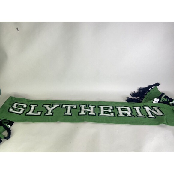 Harry Potter Slytherin Winter Scarf Knit with Tassels Adult Unisex NEW - Picture 2 of 6